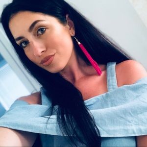 Meet your Posher, Angie